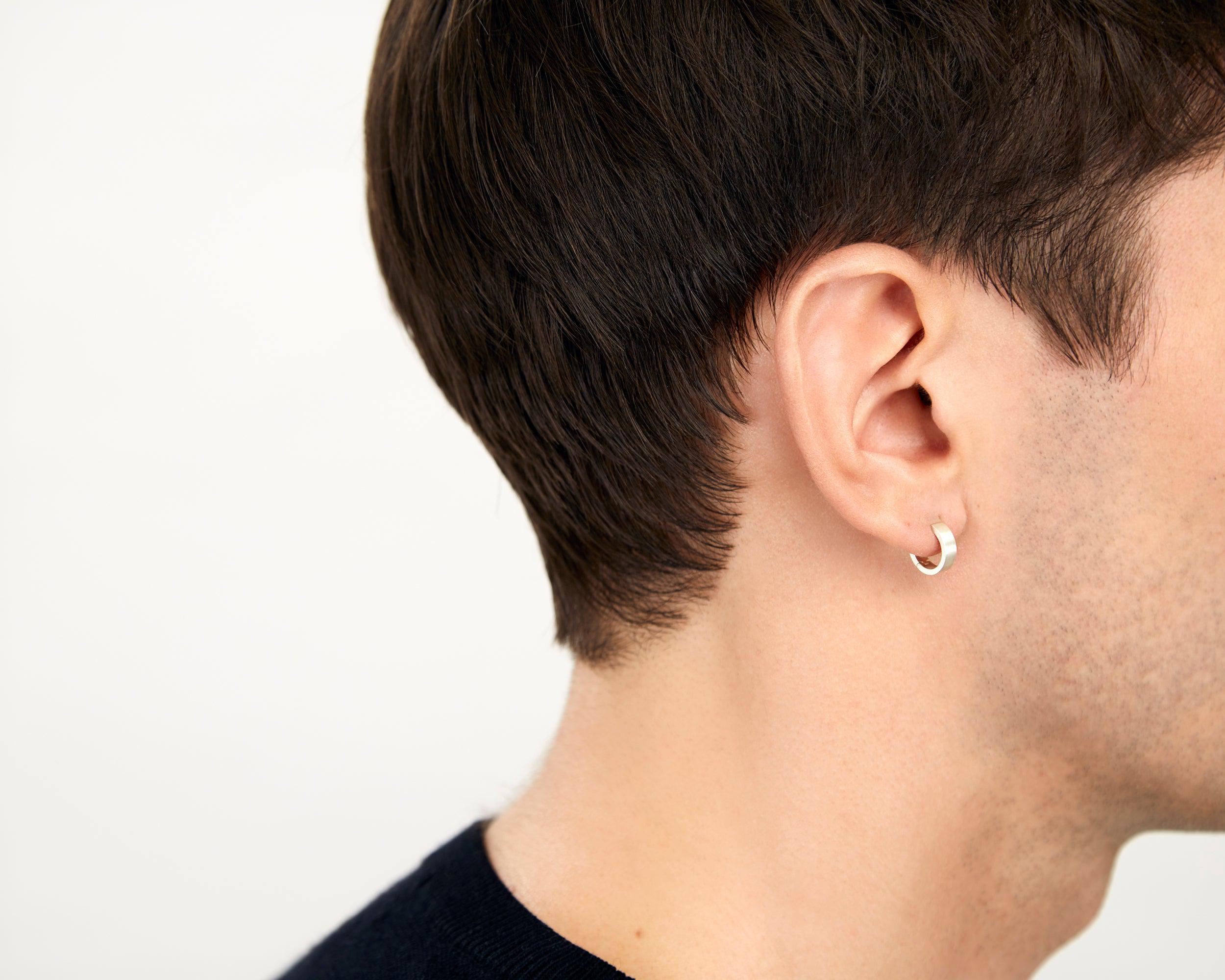 boucle d'oreille ruban la 1,1g